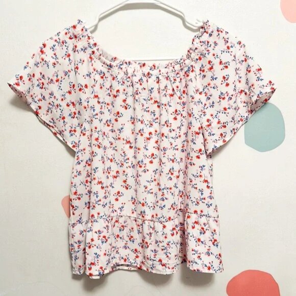 Hippie Rose NWT Floral Top - Picture 2 of 5